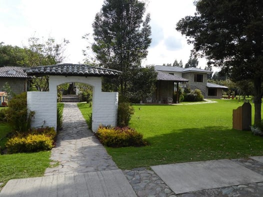 Hacienda_Abraspungo_Riobamba_Ecuador_1480-800x600