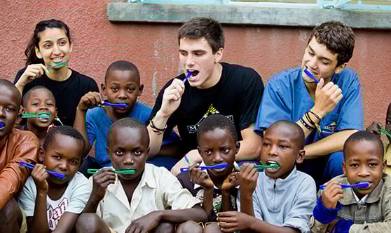 MEDLIFE-Service-Learning-Trips-10